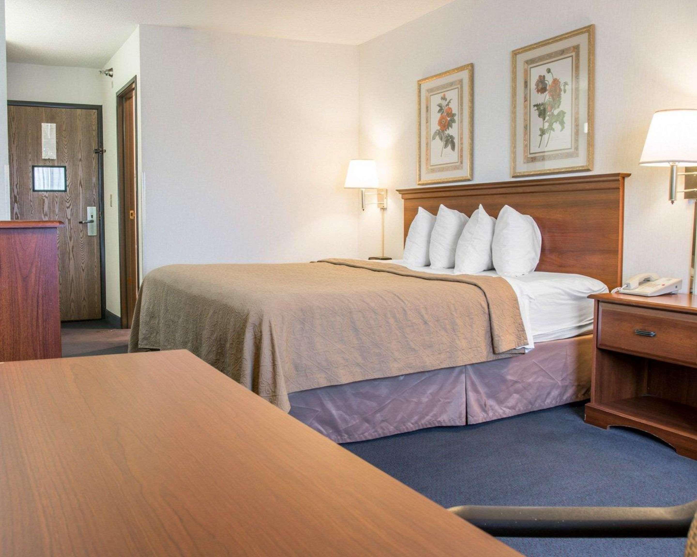 Quality Inn Hudsonville South Exterior foto