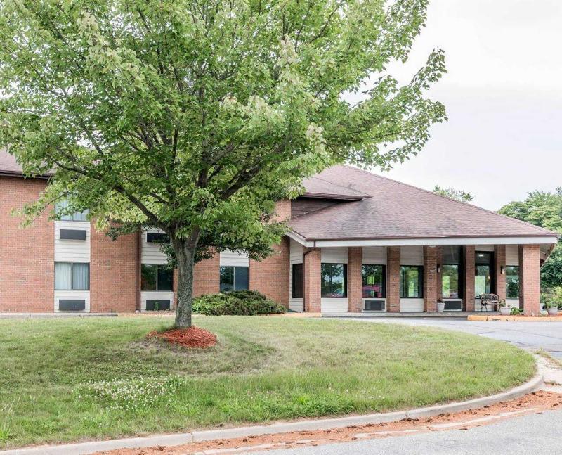 Quality Inn Hudsonville South Exterior foto