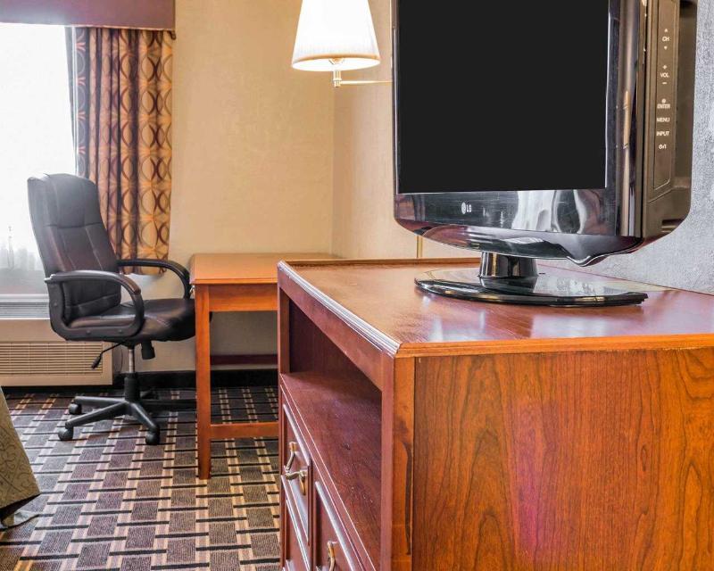 Quality Inn Hudsonville South Exterior foto